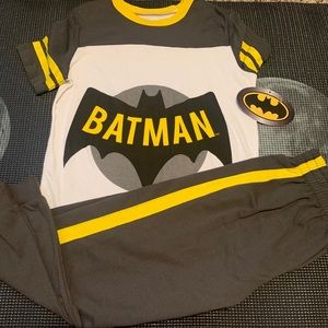 2 Piece Batman Joggers Set $8